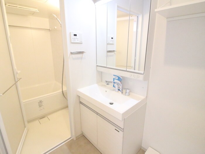 物件内観写真13　(洗面)