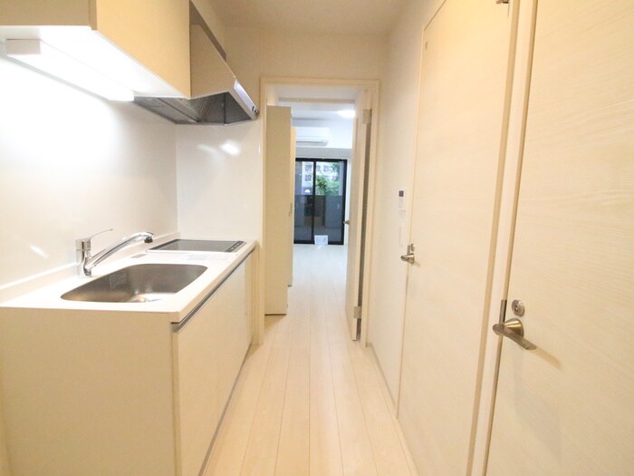 物件内観写真17　(廊下)