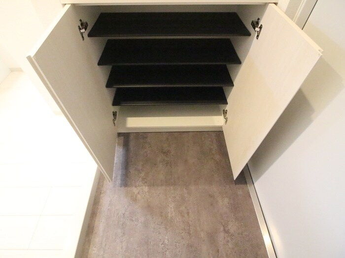 物件内観写真19　(靴箱)