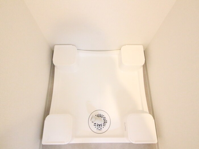 物件内観写真20　(洗濯機置場)