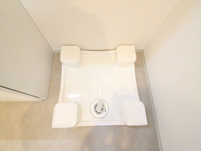 物件内観写真21　(洗濯機置場)