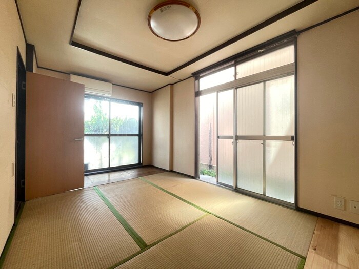 物件内観写真9　(居室)