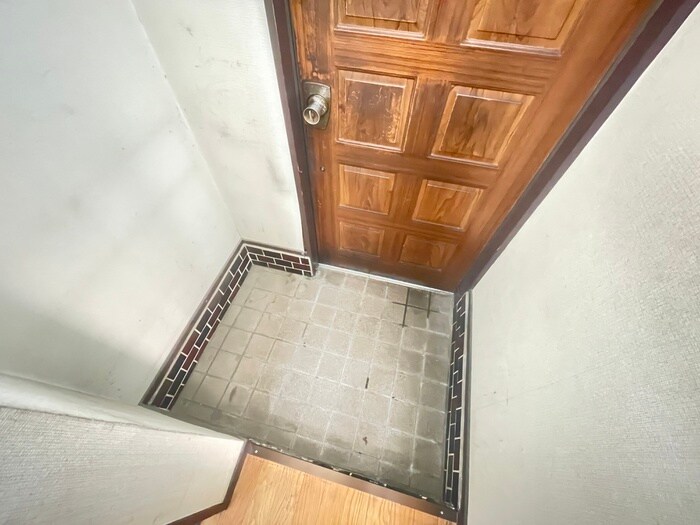 物件内観写真19　(玄関)