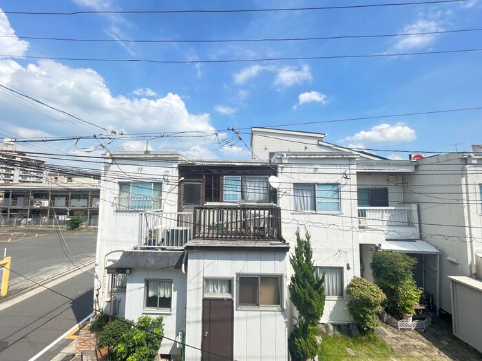 物件内観写真22　(室内からの展望)