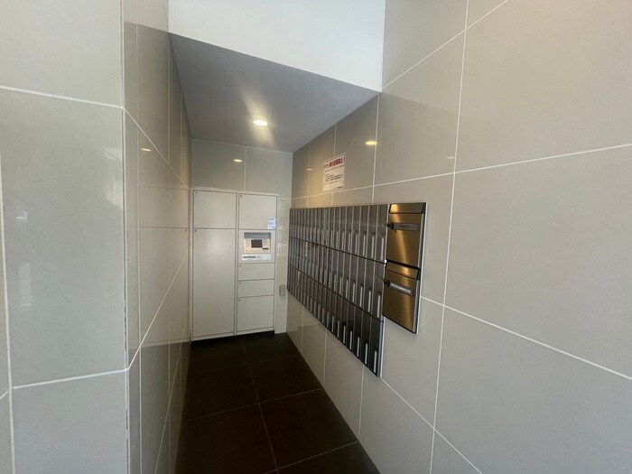 物件外観写真6　(建物設備)