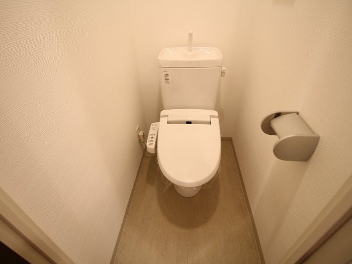 物件内観写真12　(トイレ)