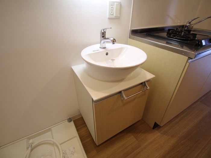 物件内観写真13　(洗面)