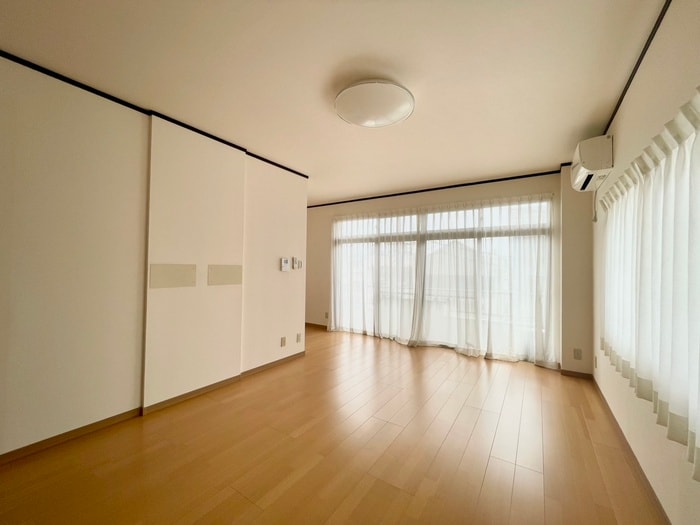 物件内観写真5　(居室)