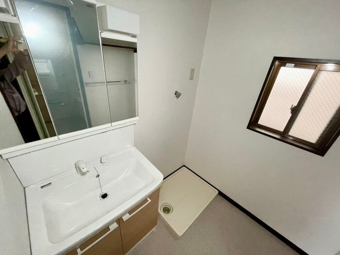 物件内観写真14　(洗面)