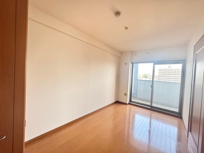 物件内観写真19　(居室)