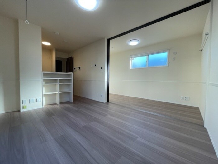 物件内観写真15　(居室)