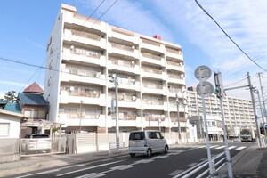 メゾン覚王山陽宮殿（３Ｂ）外観写真