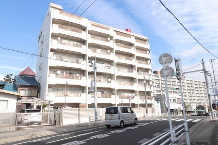 メゾン覚王山陽宮殿（３Ｂ）外観写真