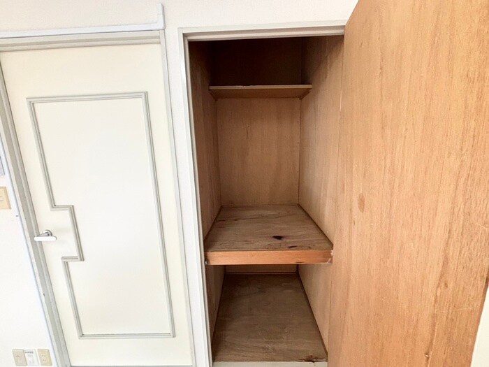 物件内観写真9　(収納)