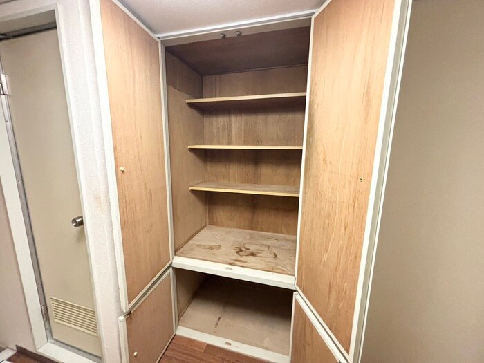 物件内観写真18　(収納)
