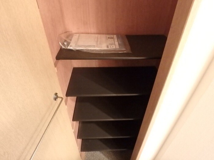 物件内観写真13　(靴箱)