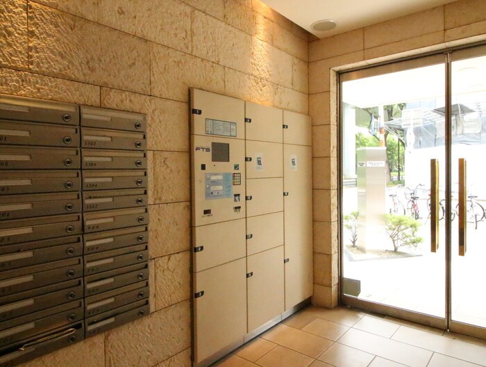 物件外観写真4　(建物設備)