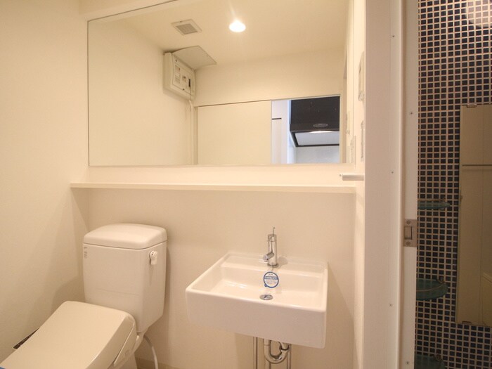 物件内観写真11　(洗面)