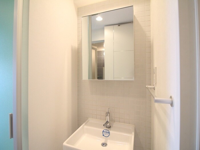 物件内観写真13　(洗面)