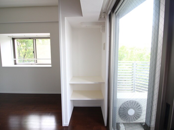 物件内観写真18　(洗面)