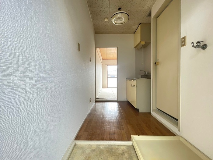 物件内観写真13　(廊下)