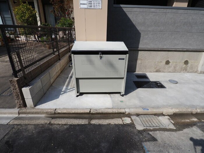 物件外観写真4　(建物設備)