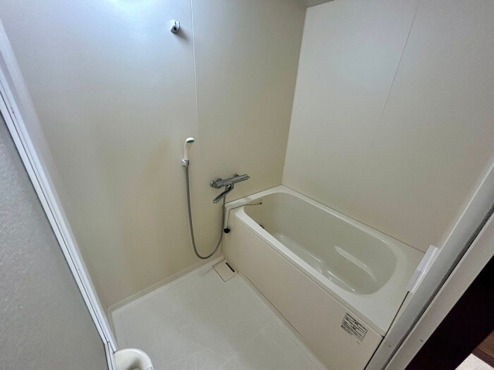 物件内観写真12　(バス／シャワールーム等)