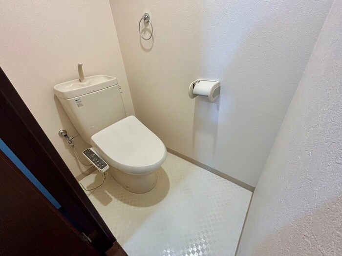 物件内観写真13　(トイレ)
