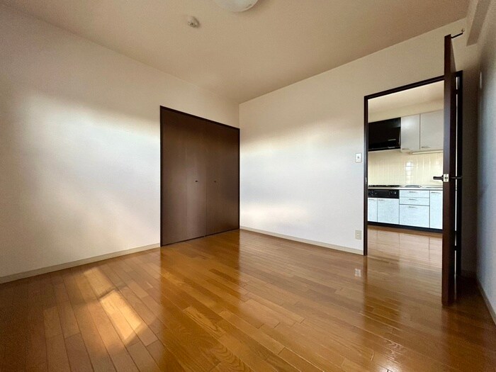 物件内観写真21　(居室)