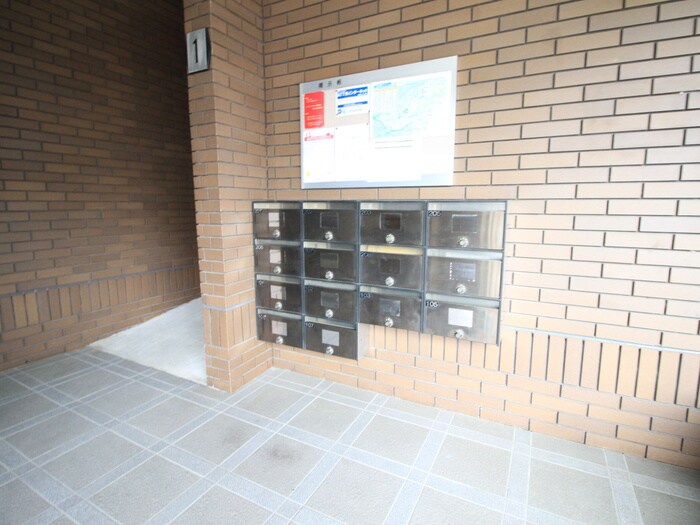 物件外観写真3　(建物設備)