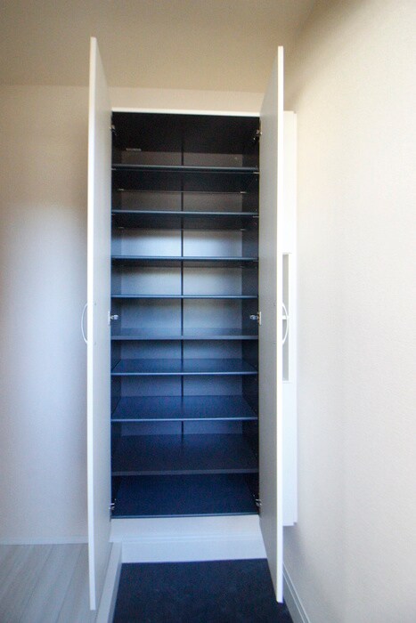 エル・スール青葉の靴箱