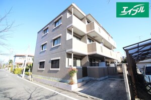 フィエラ山崎川外観写真