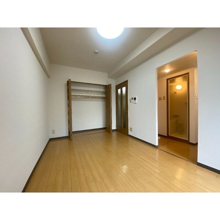 物件内観写真13　(居室)