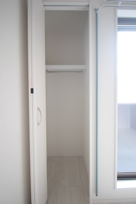 物件内観写真13　(収納)