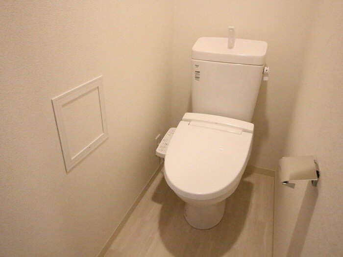 物件内観写真12　(トイレ)