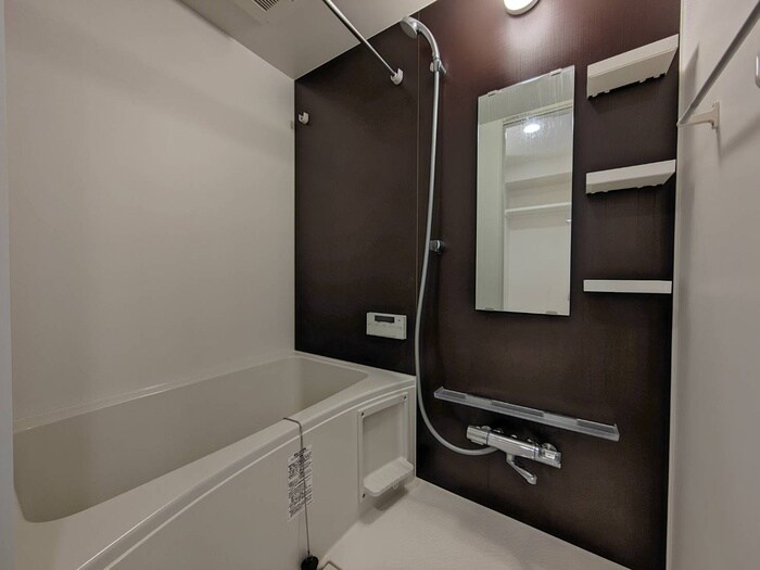物件内観写真12　(バス／シャワールーム等)