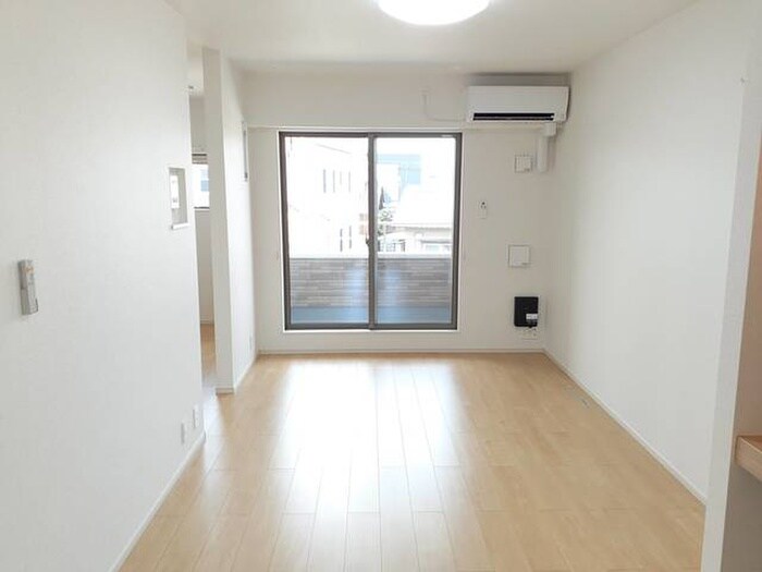 物件内観写真5　(居室)