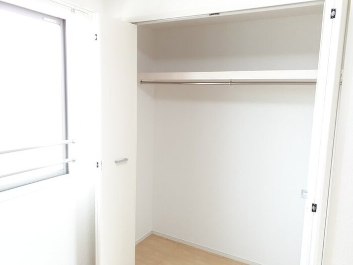 物件内観写真7　(収納)