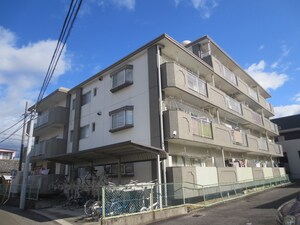 ハイツ小木田外観写真