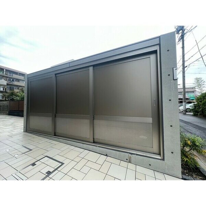 物件外観写真6　(建物設備)