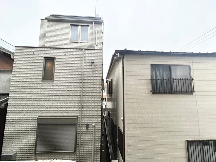 物件内観写真22　(室内からの展望)