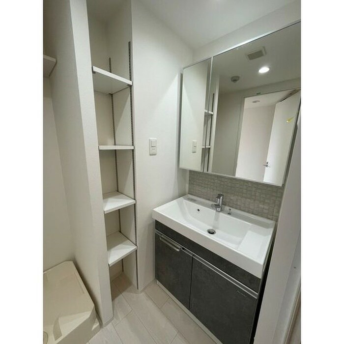 物件内観写真11　(洗面)