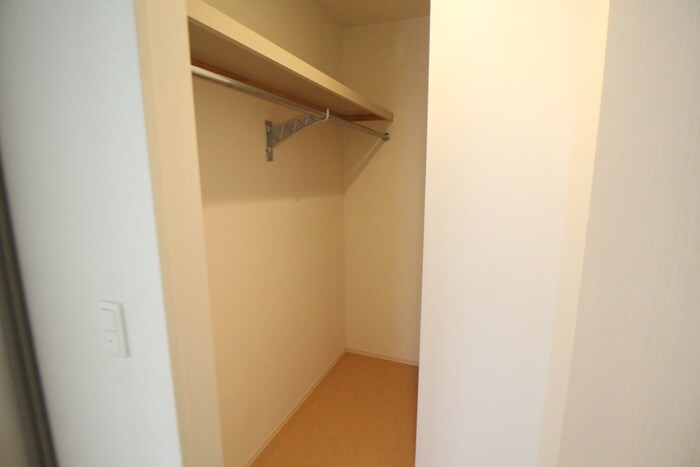 物件内観写真9　(収納)