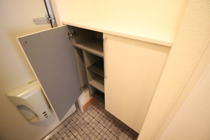 物件内観写真17　(靴箱)