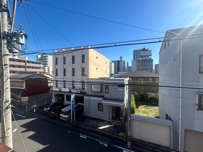 物件内観写真17　(室内からの展望)