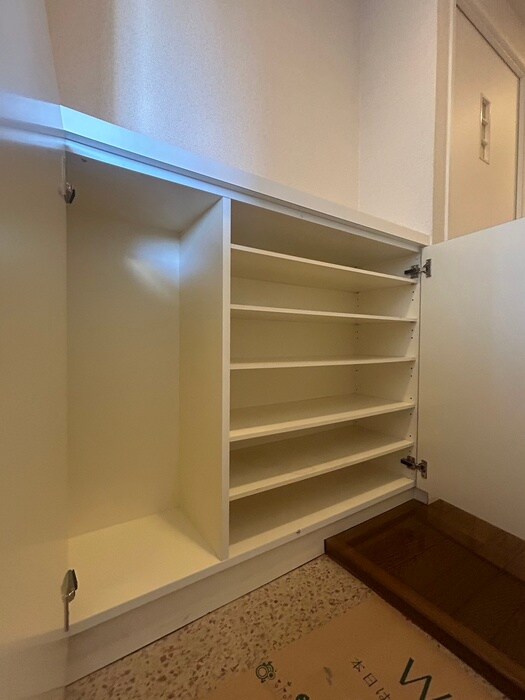 物件内観写真21　(靴箱)