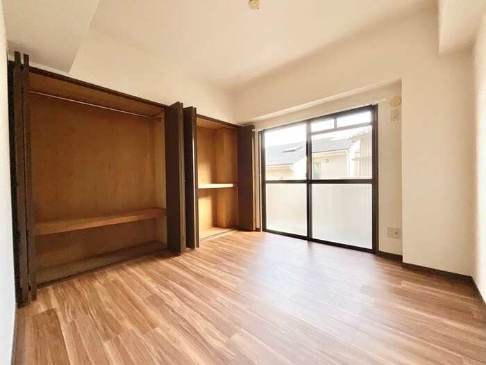 物件内観写真9　(収納)