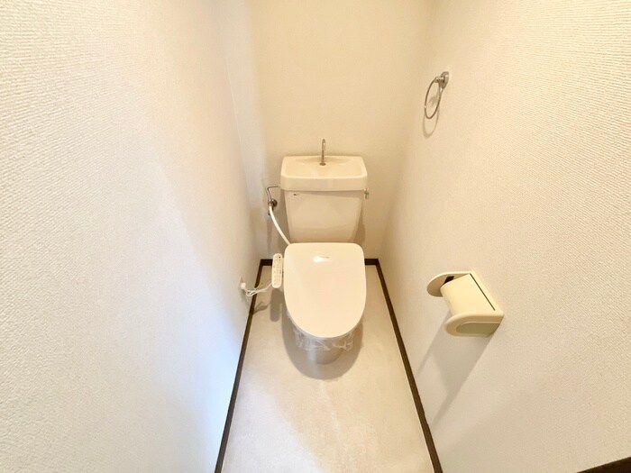 物件内観写真13　(トイレ)