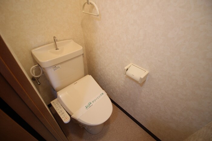 物件内観写真14　(トイレ)