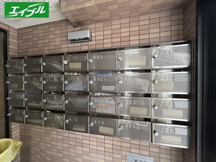 物件外観写真4　(建物設備)